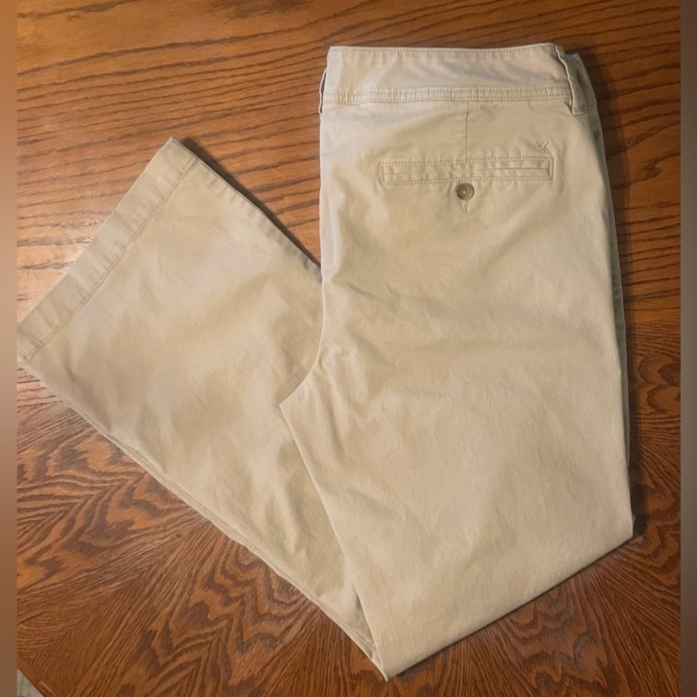 American Eagle Outfitters Stretch Khaki Trouser Size 18 - Picture 2 of 4